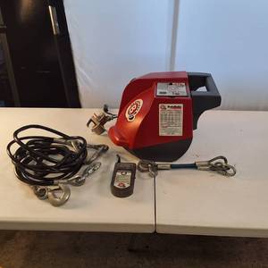 Brake Buddy Vantage Select is a portable auxiliary braking system