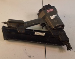 Senco FramePro 601 clipped head framing nailer