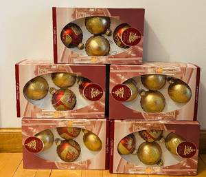 DR - Enchanted Forest Christmas Ornaments - SKU 2814044 - Red & Gold Baubles in Boxes