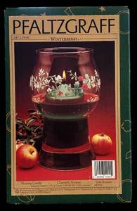 Pfaltzgraff Winterberry Hurricane Candle - 8 in