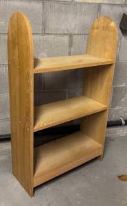 LG - Vintage Wooden Shelf