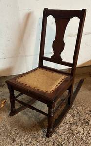 G - Vintage Rocking Chair