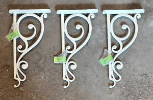 G - Three New Enchanted Garden 14 Inch Brackets