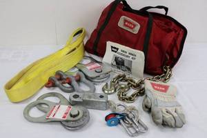 WARN Winch Accessory Kit - 16,000 LBS Max Load, Snatch Block, Strap, Chain, Gloves
