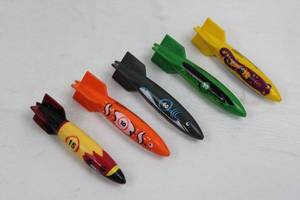 Assorted Fish-Themed Plastic Toy Darts (Lot of 5)