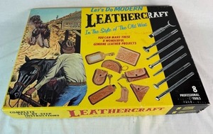 Vintage Tandy Leathercraft Beginners Kit with Tools and Projects