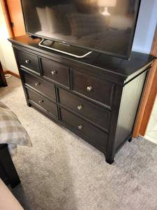 Dresser - Blackbrown 9-Drawer, 59 in W x 17 in D x 36 in H