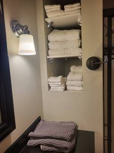 Casaluna White Bath Towels & Grey Waffle-Weave Towels - Home Spa Set