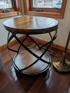 Round Wood Top Side Table with Criss-Cross Iron Frame Base
