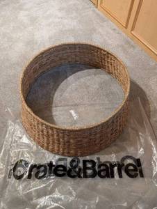 Crate & Barrel Tree Skirt - Round Woven Natural Fiber