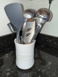 Le Creuset White Ceramic Utensil Crock - Kitchen Counter Organizer