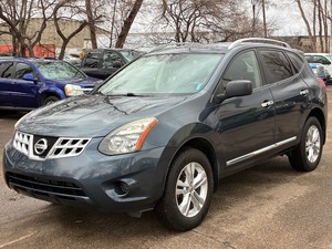 2015 NISSAN ROGUE SELECT S No Accidents Reported (NO RESERVE)