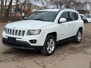2015 JEEP COMPASS LATITUDE 4x4  No Accidents Reported (NO RESERVE)