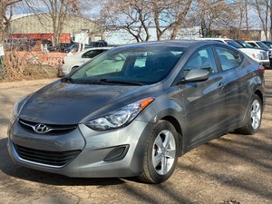 2013 HYUNDAI ELANTRA GLS 126k Miles (NO RESERVE)