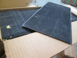 100 Large deep foundation bee frame...