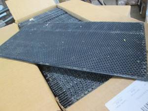 100 Large deep foundation bee frame...