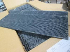 100 Large deep foundation bee frame...