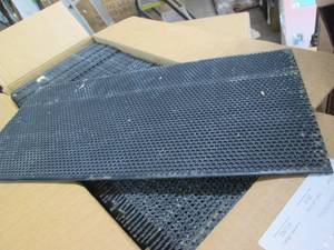 100 Large deep foundation bee frame...