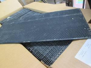 100 Large deep foundation bee frame...