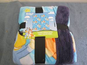 Bluey throw...