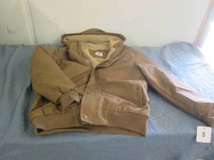 Lee S jacket with hood...