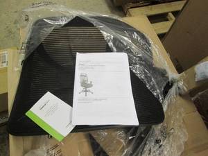 Tempurpedic mesh office chair...