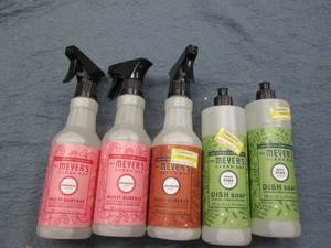 Assorted Mrs Meyers clean day clean...