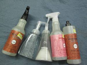 Assorted cleaning products...