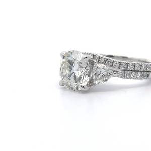 High Quality! 4.25 Carat Diamond Pavé Two-Piece Matching Bridal Ring Set in 14k White Gold; $5,799 Retail *VIDEO*