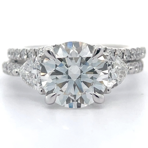 High Quality! 4.25 Carat Diamond Pavé Two-Piece Matching Bridal Ring Set in 14k White Gold; $5,799 Retail *VIDEO*