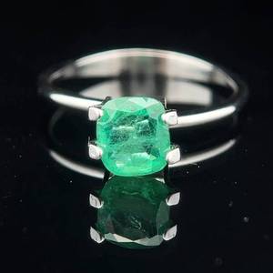 1.12 Carats Natural Zambian Emerald Loose VIDEO