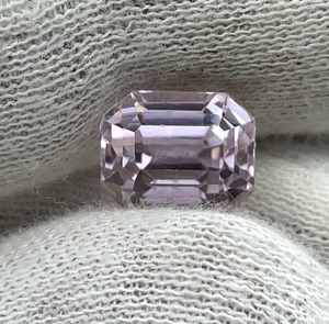 5.06 Carats Natural Kunzite (Emerald Cut) Retail $253 VIDEO