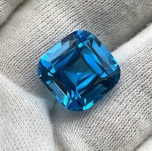 17.81 Carats Natural Electric Blue Topaz (Cushion Cut) Retail $1,336 VIDEO