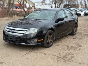 2010 FORD FUSION SE (NO RESERVE)