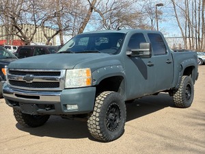 2010 CHEVROLET SILVERADO 1500 LT *4x4 | No Accidents Reported* (NO RESERVE)