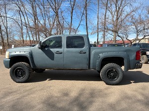 2010 CHEVROLET SILVERADO 1500 LT *4x4 | No Accidents Reported* (NO RESERVE)