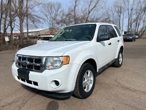 2012 FORD ESCAPE XLS *All Wheel Drive* (NO RESERVE)