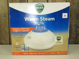 Vicks Warm Steam Vaporizer Humidifier with Night Light - 1.5gal - White