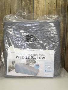 Dream Plush Multi-Functional Cooling Memory Foam Wedge Pillow