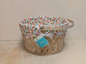 NEW WOMEN OWNED WAY TO CELEBRATE BASKET