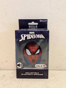 NEW MARVEL SPIDER-MAN COLLECTIBLE BLUETOOTH SPEAKER