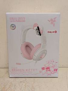 NEW HELLO KITTY AND FRIENDS RAZER KRAKEN KITTY HEADPHONES PINK