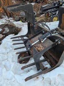 Skid Mount 60 Tine Grapple