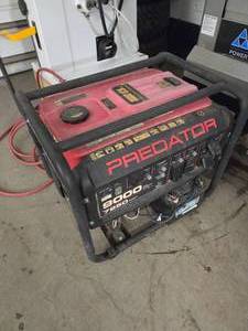 Predator 9000 Generator (Runs)