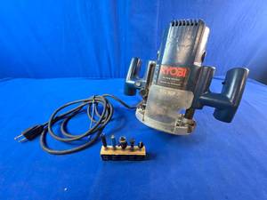 Ryobi 1 34hp Plunge Router with Assorted Bits