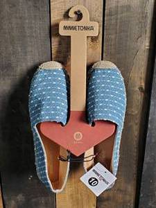 New Minnetonka Moccasins Light Blue Pam Slip Ons Womens Size 10&nbsp