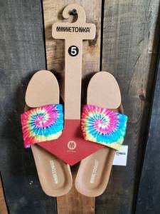 New Minnetonka Moccasin Womens Bright Tie Dye Heidi Sandals Size 5