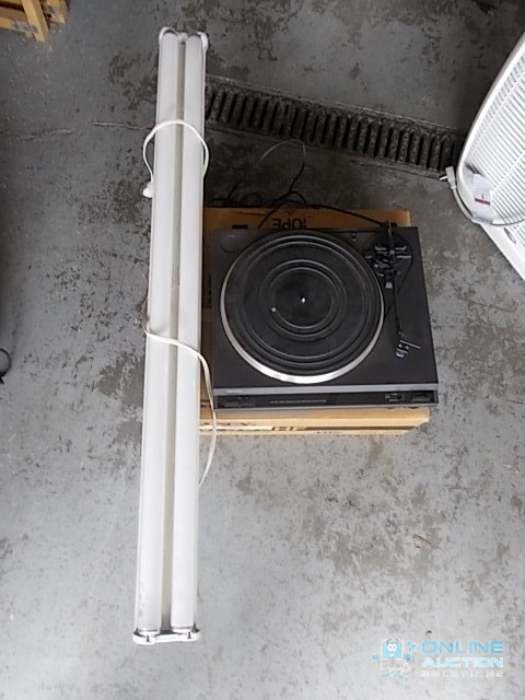 Turntable