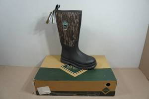 Muck Boots Mens Chore Classic Tall Boots - Size 7