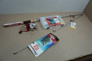 Shakespeare Fishing Pole with Tackle Box Kit